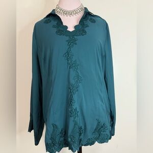 Soft Surroundings Teal Embroidered Floral Blouse in size large